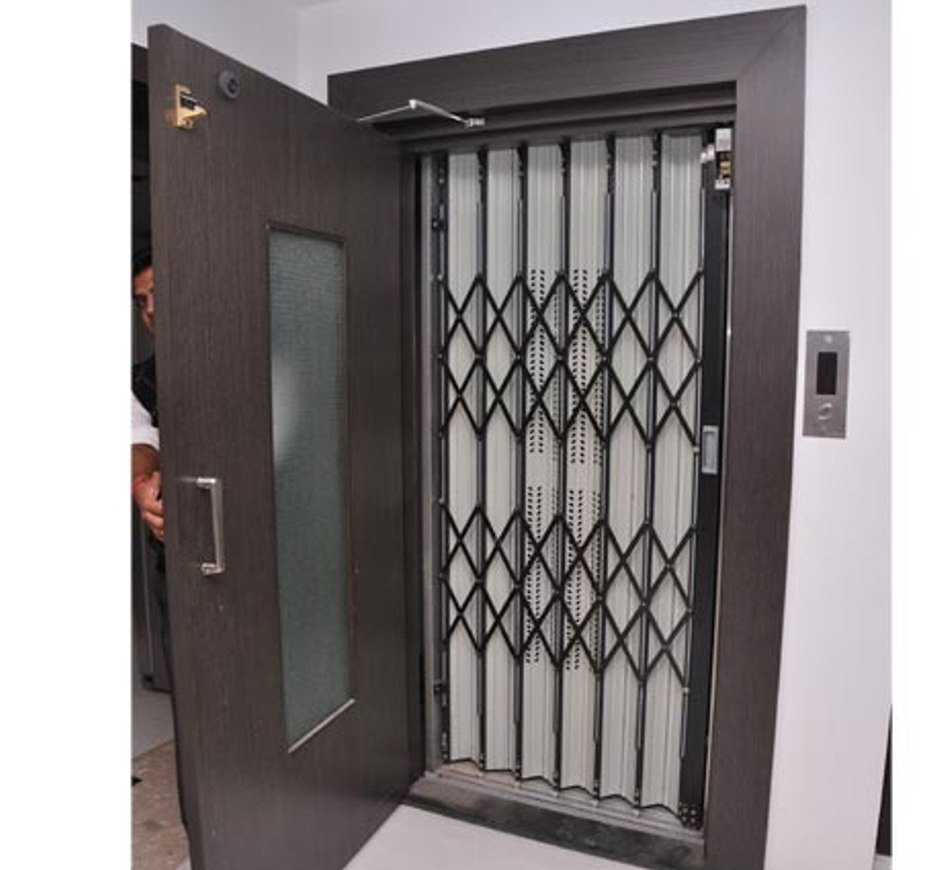 PASSENGER LIFT [Manual Door]